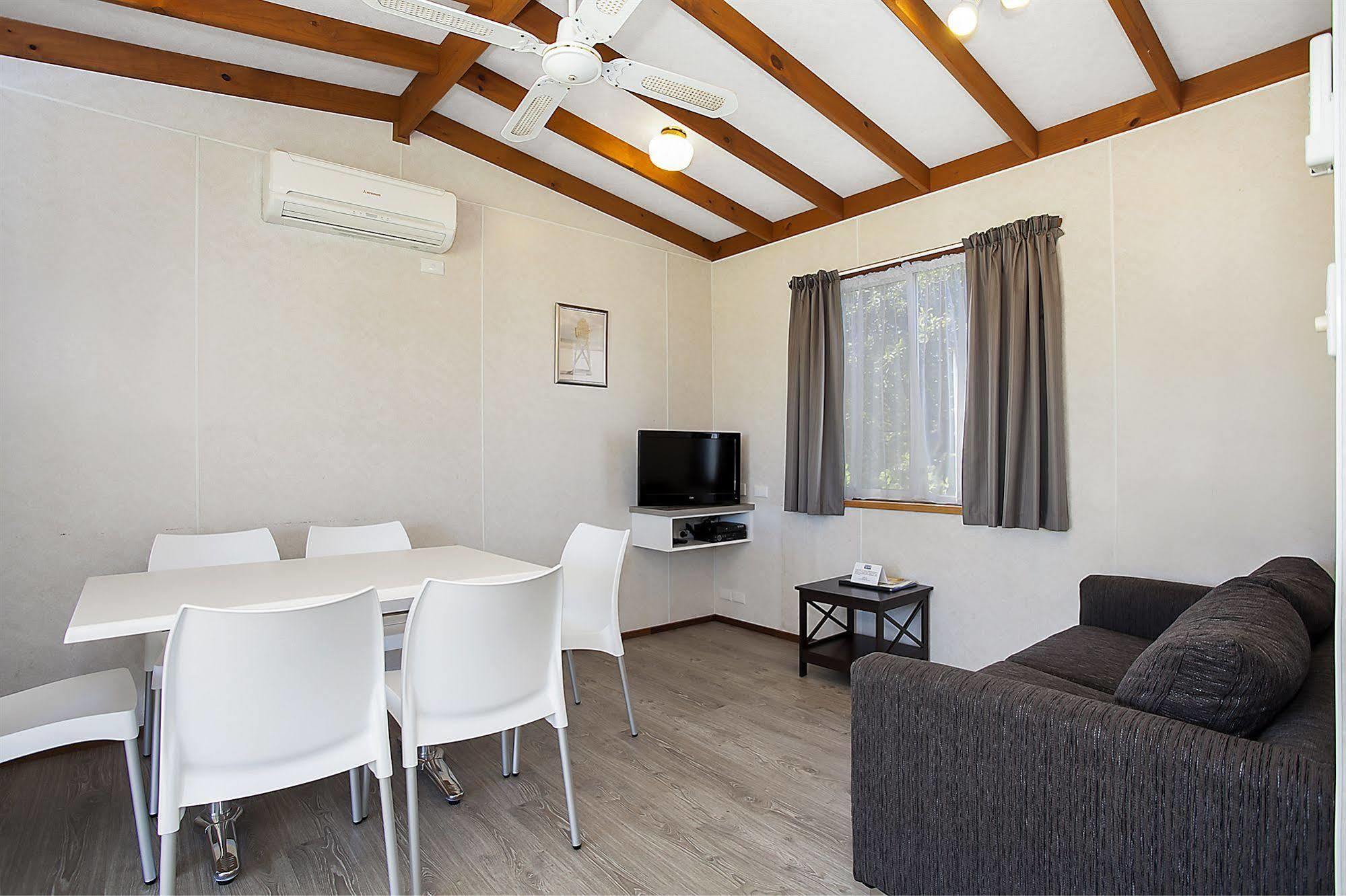 Great Ocean Road Tourist Park Hotel Peterborough Exterior foto